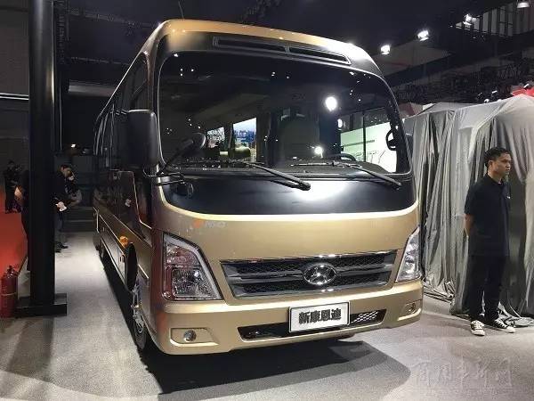 【上海车展】是电是光是未来 上海车展客车展品"电力十足"