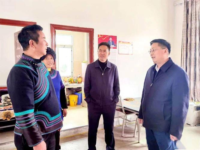 会东县来越西调研考察基层社会治理工作