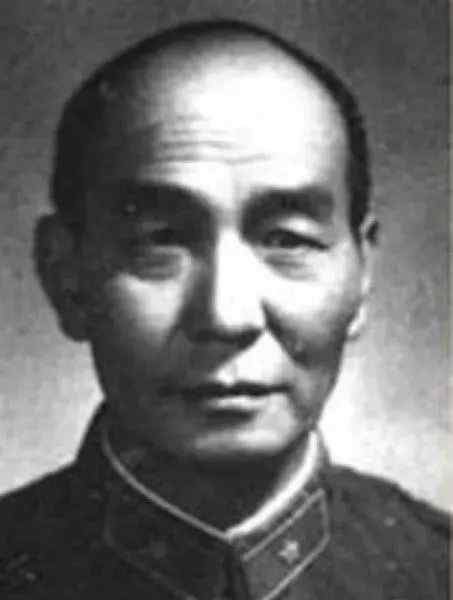 国内 内容详情裴志耕将军在建国后调任到空军任职,担任过福州军区空军