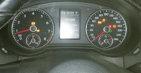 故障诊断一辆2015款大众夏朗(参数|图片)车,搭载2.