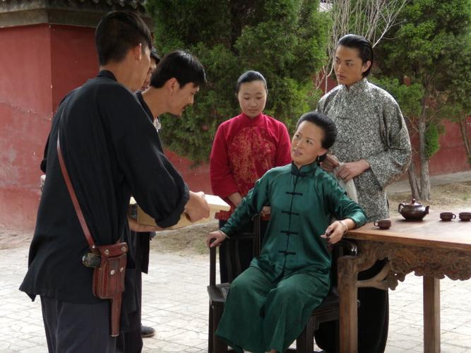 电影青花运 黄河口儿女 男扮女装 伪娘邹开云 超模邹开云 小月芳 剧照