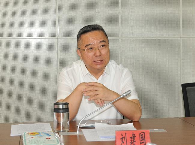 专访刘建国|持续推进健康中国行动 为建设新疆创造良好健康环境