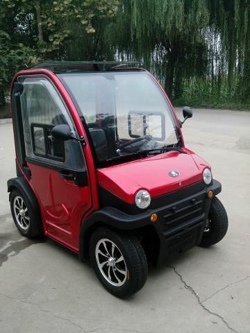 大阳电动车,老年电动代步车,油电两用电动汽车,新能源电动轿车