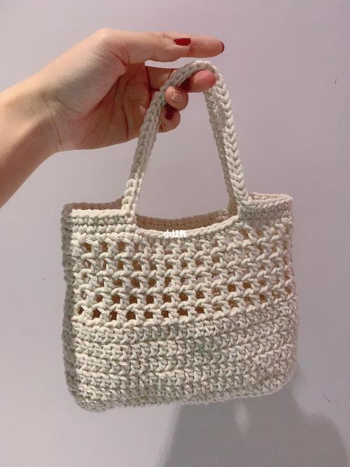 钩织镂空手提包_钩织_手提包_镂空_兴趣爱好_手工