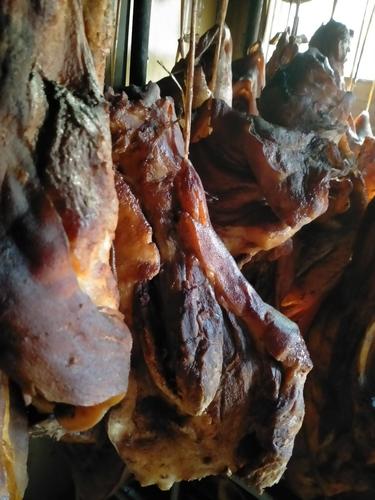 秦岭黑猪腊肉,正宗土猪肉