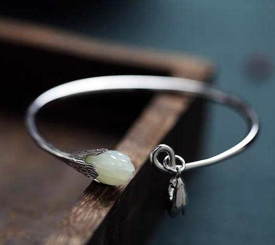 心理测试:你喜欢下面哪款古风手镯?测上天给你最好的礼物是什么