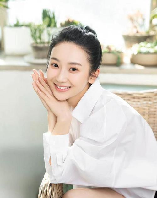 重庆大学美视电影学院陈梦希粉丝们觉得她颜值怎么样评论关注转发