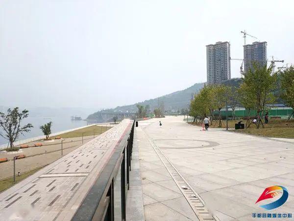所有丰都人,健身,休闲,游乐又有好去处了……_滨江公园