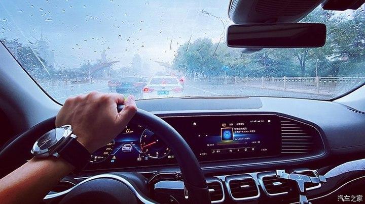 拍一拍我的爱车迟来的奔驰gle350提车作业和用车感受