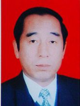 马崇林任泾源县委副书记,县长.
