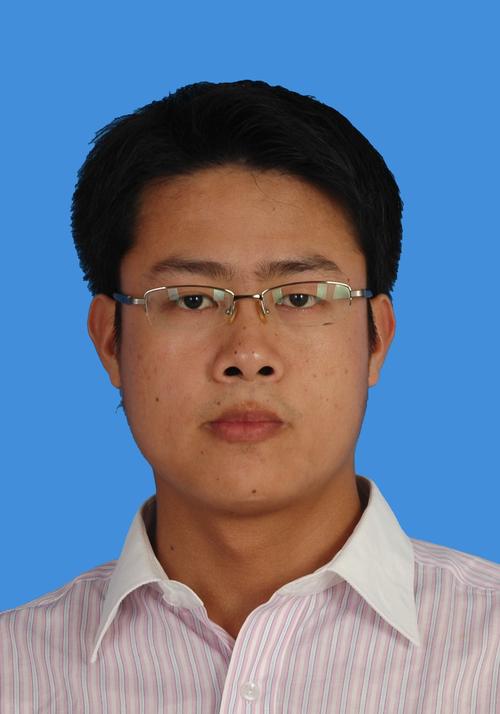 各位大神,请帮我p成白底照片,谢谢!