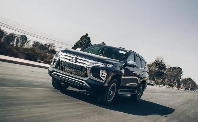 帕杰罗轮胎怎么样三菱帕杰罗劲畅