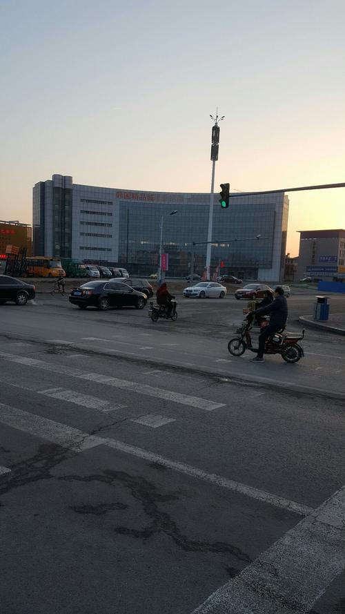 山东省济南市章丘区明水街道汇泉路