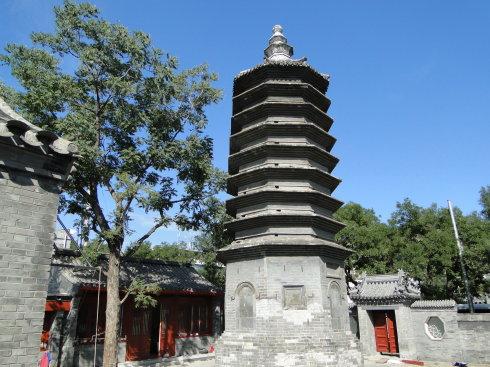 元朝尚未定国号)1246年前后,应为元代大圣安寺(或报恩寺)的养老下院