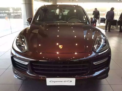 no.1 保时捷 卡宴  桃红木