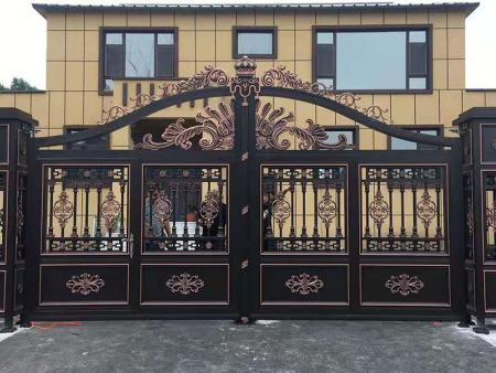 铝艺大门为什么越来越受到客户的喜爱?