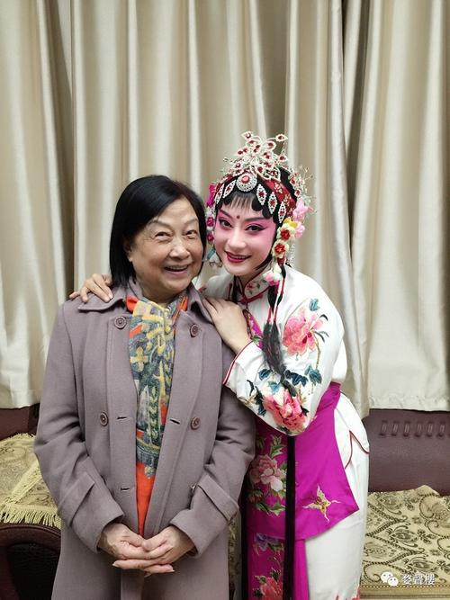 陈丽俐传承婺剧世家的艺术梦