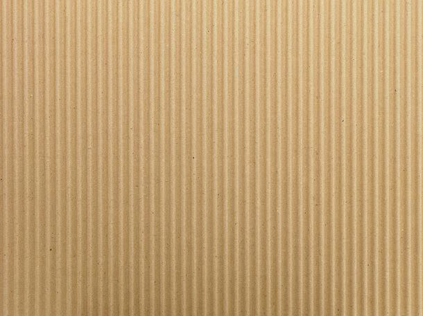 黄色竖条纹硬纸景