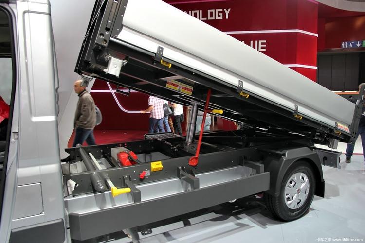 汉诺威车展日产nv400栏板轻卡