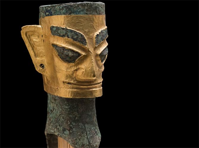 金面铜人头像(图片来自三星堆博物馆)