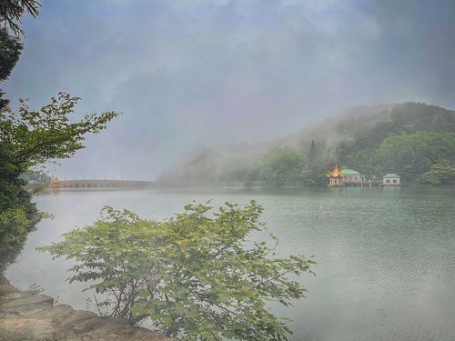 芦林湖