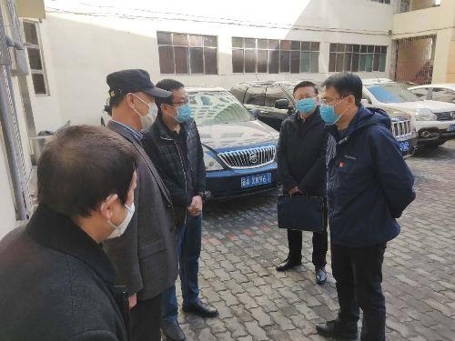 李轩同志到新疆农资集团和果业集团调研.