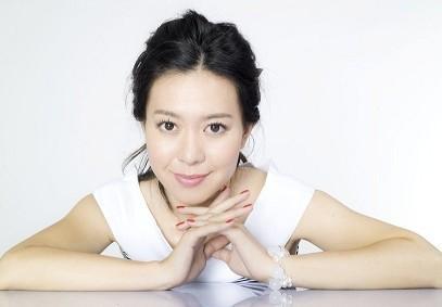 央视美女主持程雨涵首解说亚冠 网友:漏洞百出