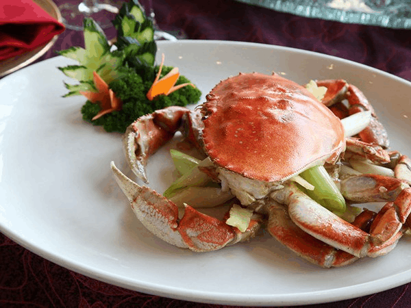 吃螃蟹过敏   有些人吃了螃蟹之后,就会发现身上会起一些一块一块