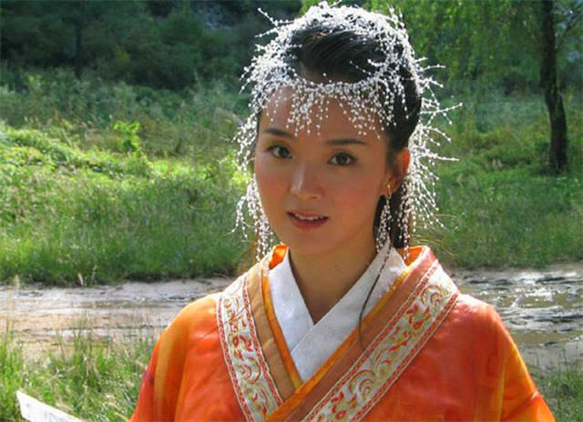 《花姑子》王艳有6套衣服,图3似仙女,图6让男主动了心!