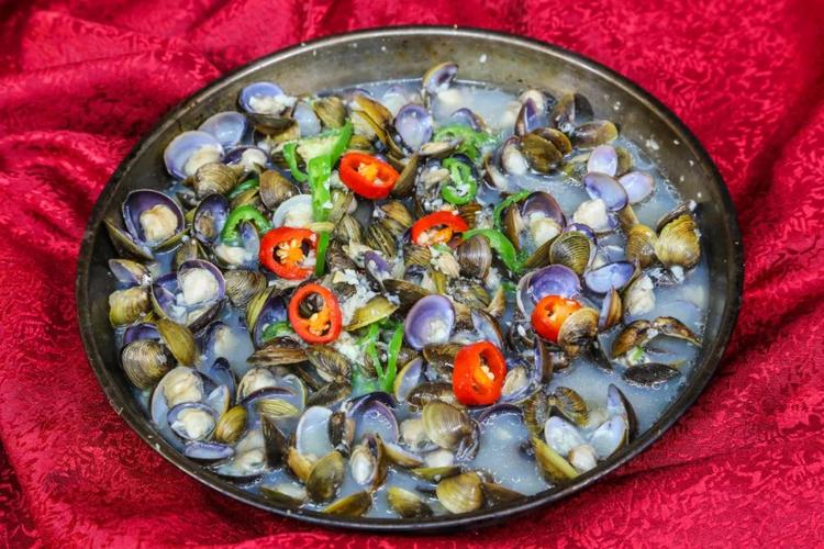 吃河鲜必到之处 ▎食材现捕现卖!