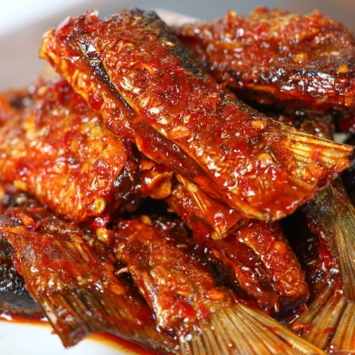 鱼尾鱼排麻辣特产湖南鱼块香辣尾巴辣味零食即食鱼零食