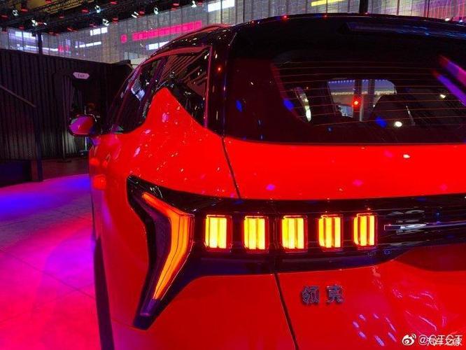 领克06,吐槽一下这个灯光