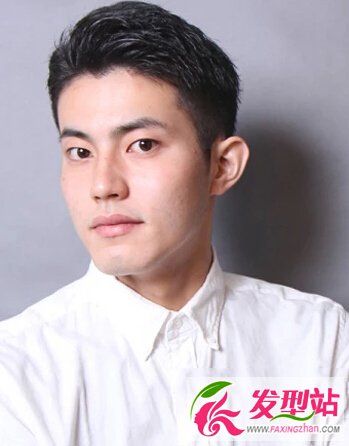 男生两边剃掉中间留长的发型最新男生莫西干进阶发型2
