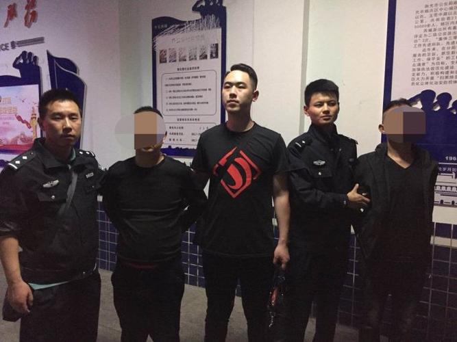 4月28日,红星新闻记者从四川南部县警方获悉,当地破获了一起以"敲门