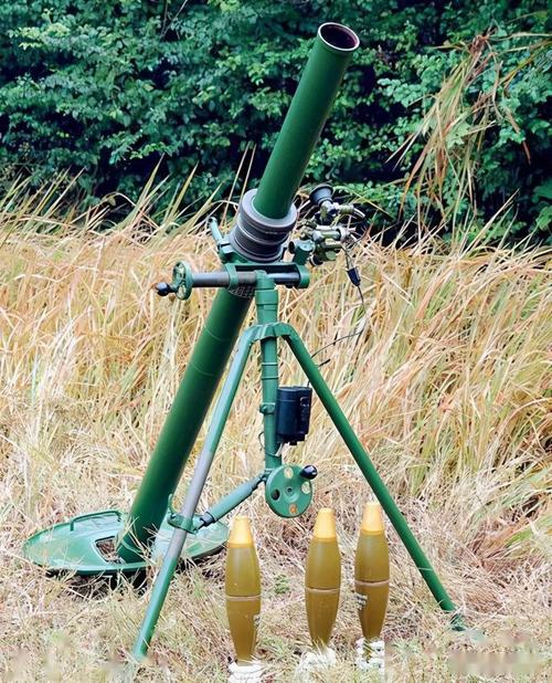 轻型迫击炮的口径,重型迫击炮的射程,93式60迫击炮堪称世界第一