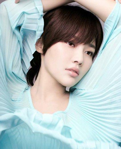 中国第一美胸女神徐冬冬写真集