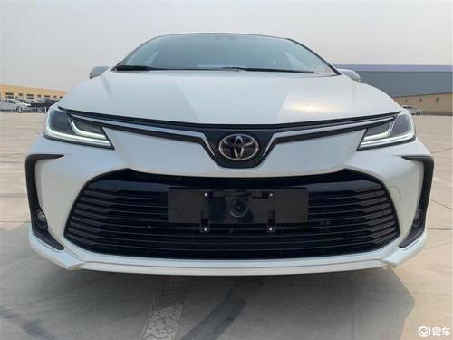 卡罗拉 2021款 1.2t s-cvt 运动版