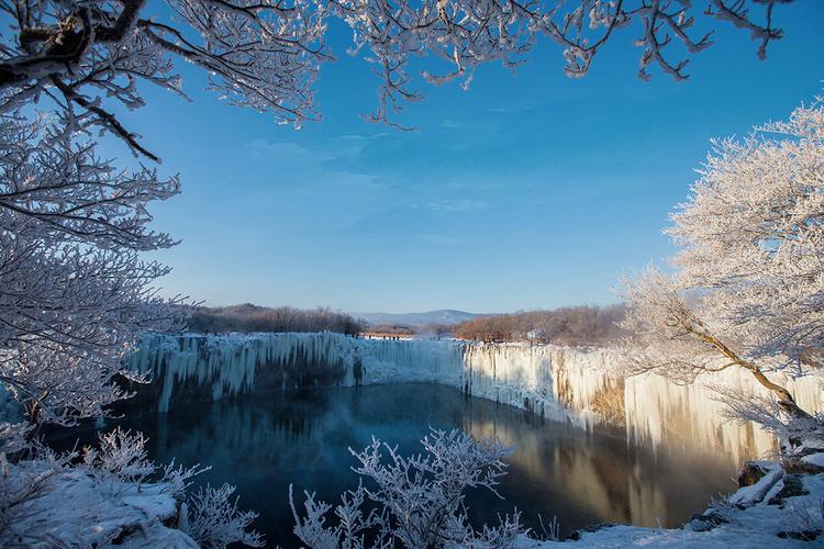牡丹江吊水楼冰瀑_风景_poco摄影