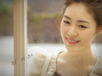 李妍熙,李沇熹(,lee yeon hee),韩国女演员.