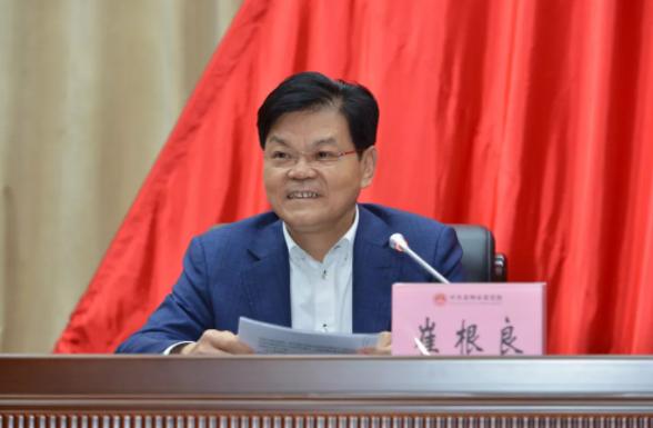 亨通集团党委书记崔根良在苏州市党史学习教育专题班上作宣讲报告
