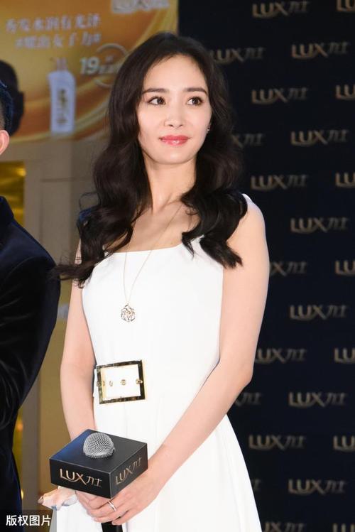 中国女明星颜值排行榜(娱乐圈最美十大女明星)