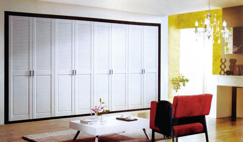 珍珠白衣柜效果图柔和舒适