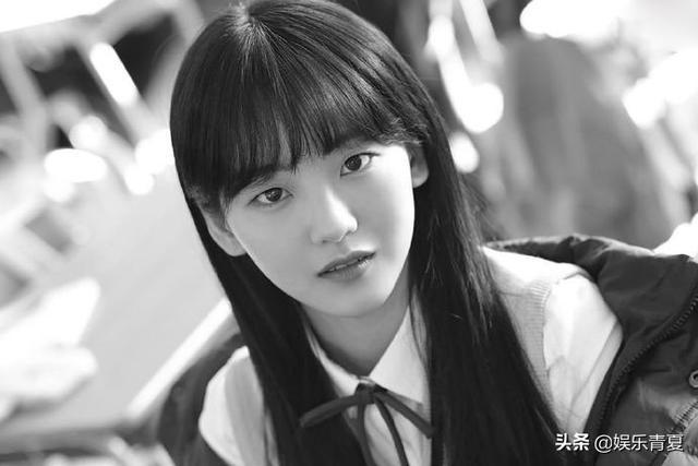 僵尸校园班长南拉宝藏女孩赵怡贤高冷甜美迷人魅力