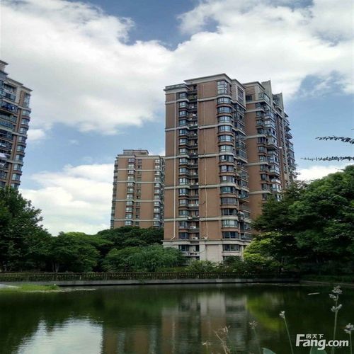 春申景城湖滨晨韵 2室530万元!,得一看