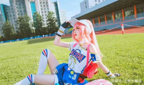 王者荣耀:花木兰青春决赛季cosplay,这小姐姐cos的真