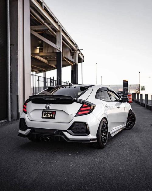 两厢思域怎么改十个改装案例给你灵感