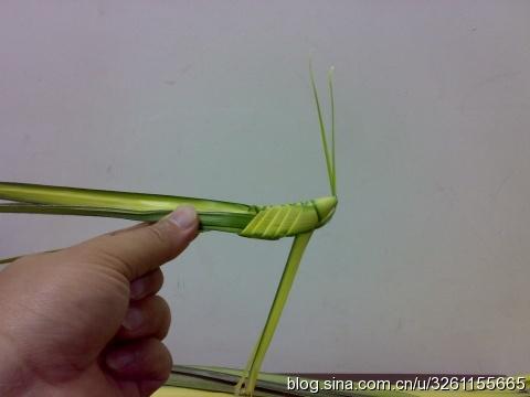 图解草编蚂蚱教程