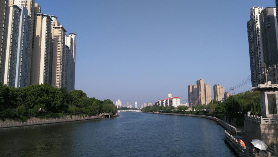 江苏省徐州市鼓楼区解放北路靠近中国工商银行(坝子街支行)