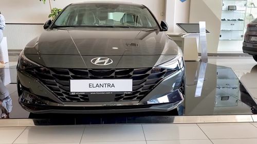 完美的轿车之一全新2021款现代伊兰特外观内饰全细节展示