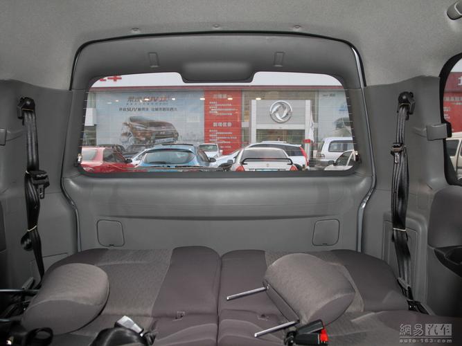 东风风行菱智 2013款 m3 1.6mt豪华型(7座) ——内饰